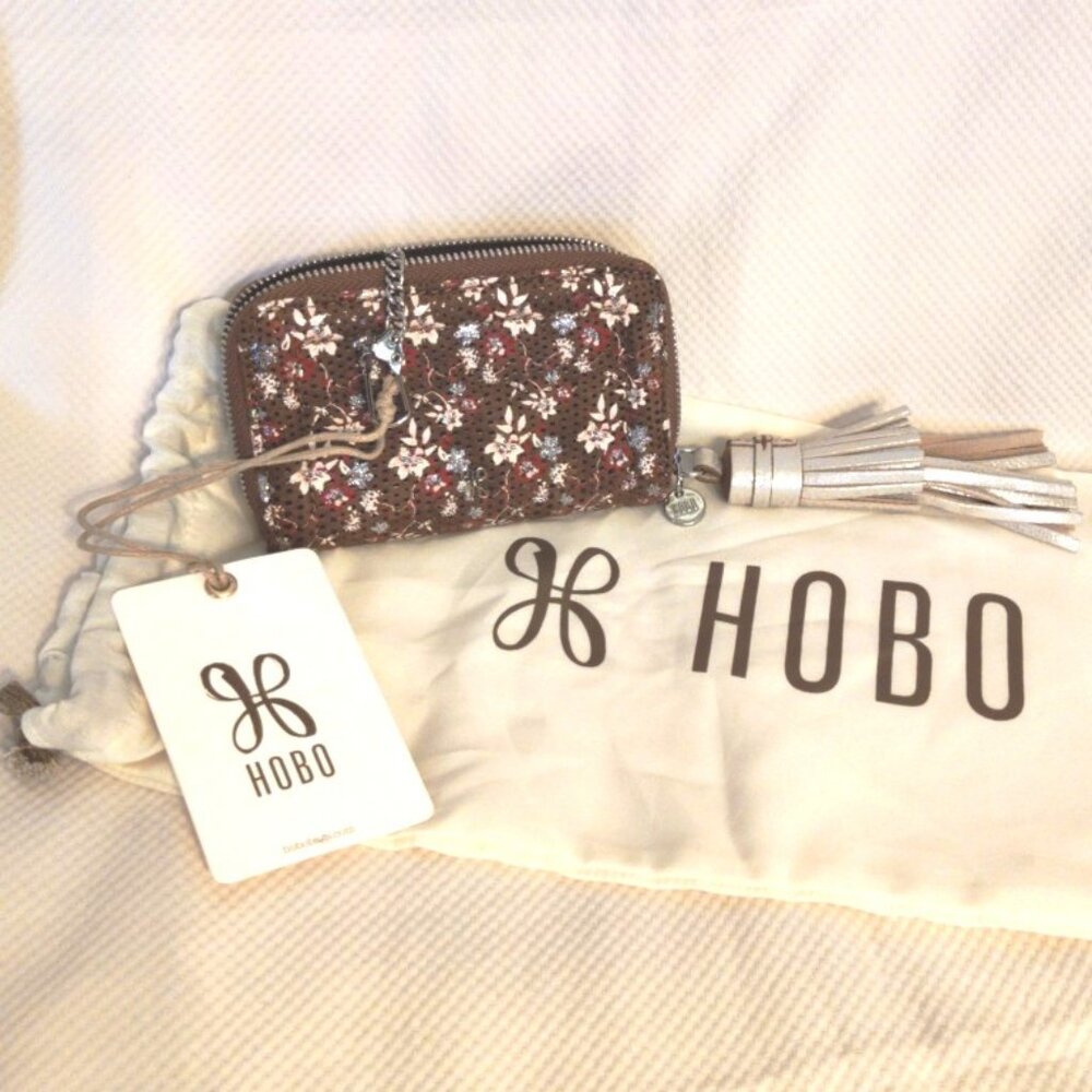HOBO Nila Leather Small Zip Around Key Holder Wallet in Brown Ditzy Floral NWT